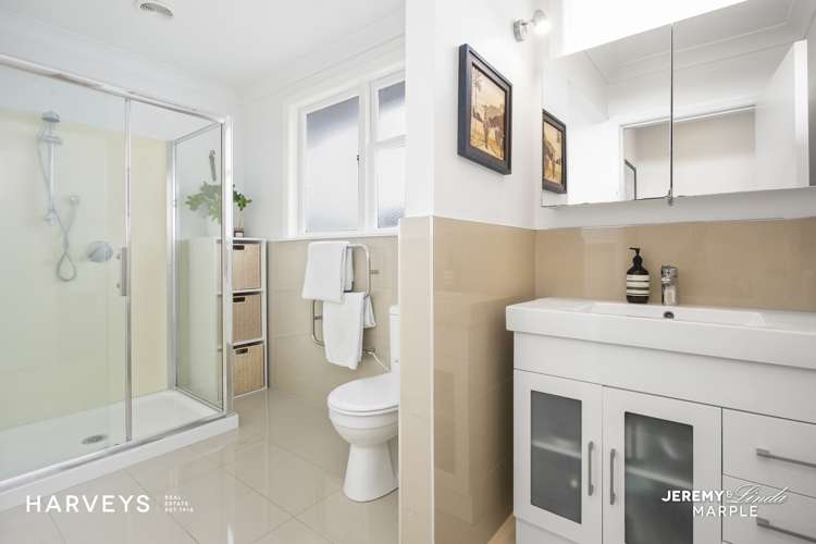 1/10 Copley Street New Lynn_9