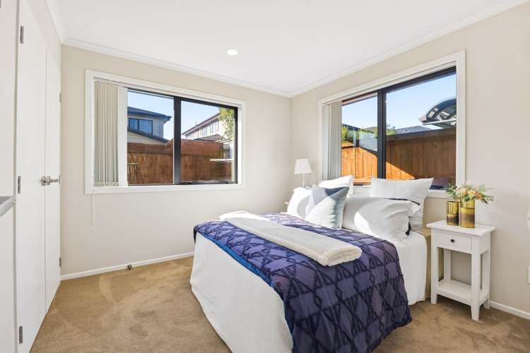 12 Hangahai Road Flat Bush_14