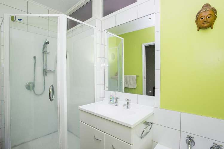 104 Rutene Road Kaiti_15