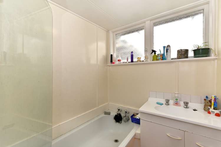 254 Seaview Road Stoke_8