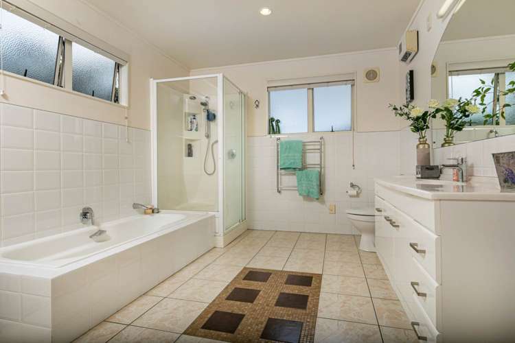 5 Oakway Drive Schnapper Rock_13