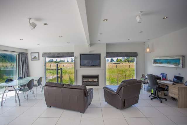 1 Forster Street Tolaga Bay_4