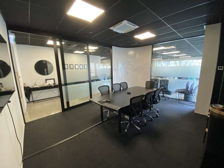 678 Victoria Street Hamilton City Central_2