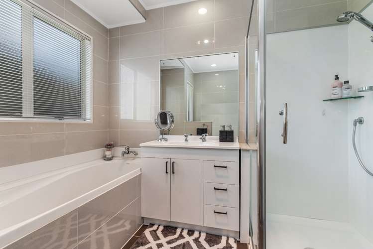 2/39 Lisa Rise Half Moon Bay_9