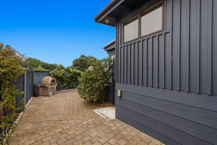 284 Ocean Road Ohope_29