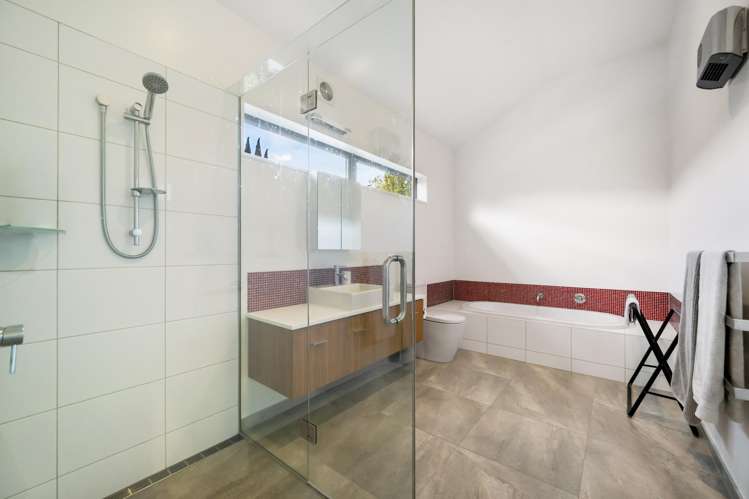 76 Aubrey Road Wanaka_16