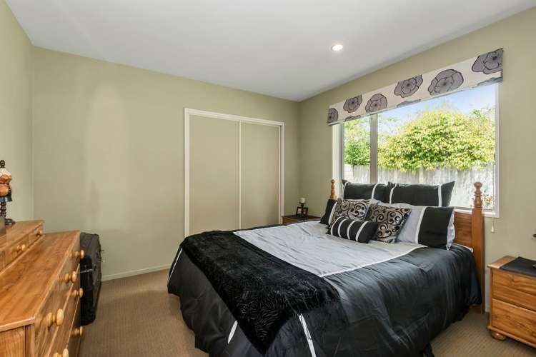 10 Birkdale Drive Shirley_12