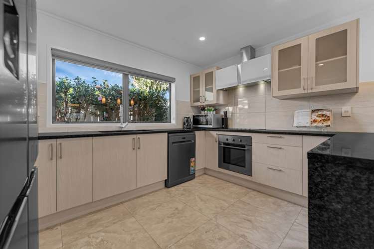 2/5 Esperanto Road Papatoetoe_5