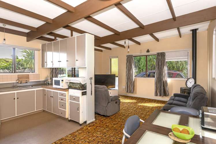 79a Iranui Road Inner Kaiti_5