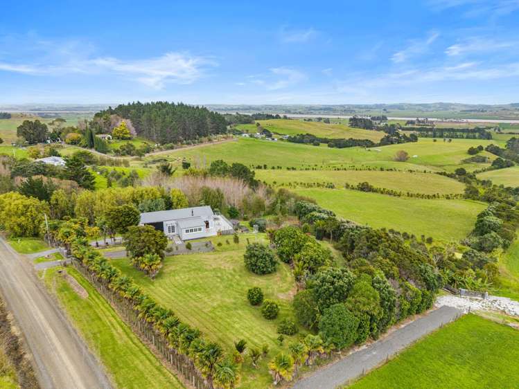 184 Bradleys Landing East Road Dargaville Surrounds_17