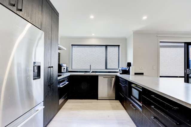 16 Taiatea Drive Baverstock_3