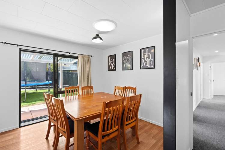 7 Easton Way Levin_9