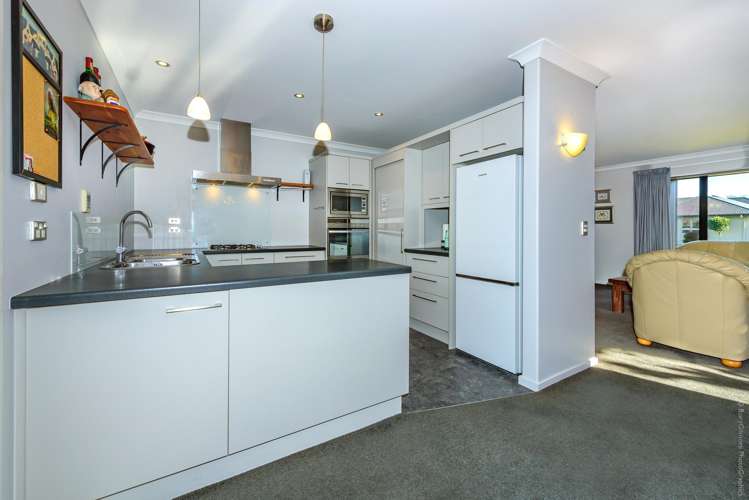 79 Heathridge Place_5