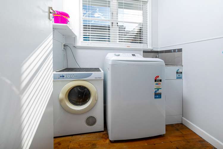 15 Preston Avenue Henderson_13