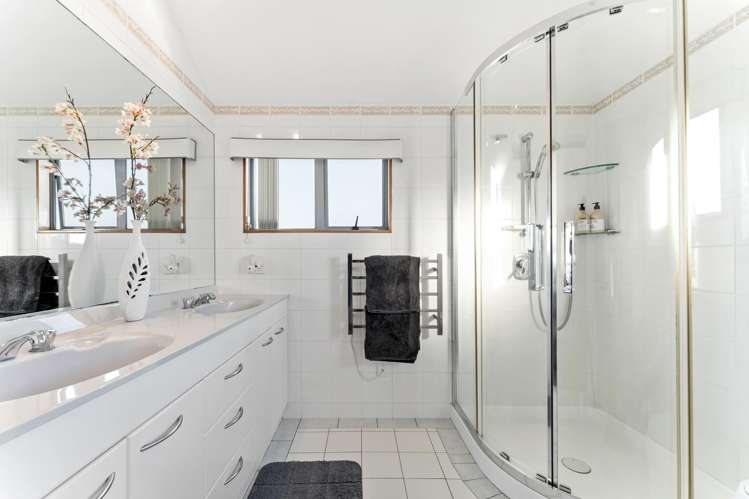 21 Fishermans Cove Army Bay_17