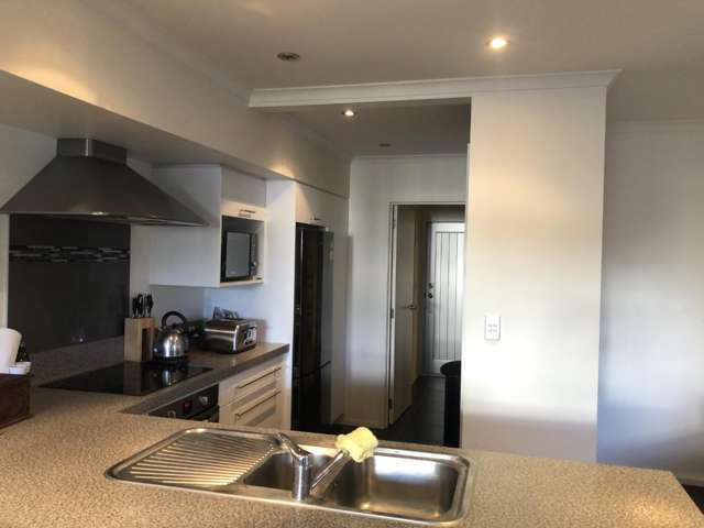 3/1 Charlemont Street 3295_4