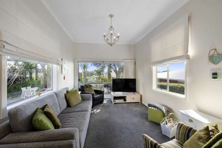 249 Courtenay Street Strandon_5