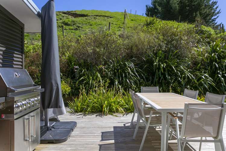 550 Whangamata Road Kinloch_20