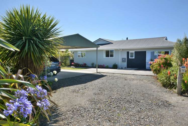 16 Kennard Crescent Karitane_1