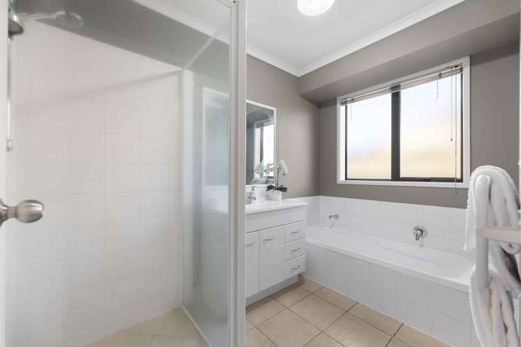 26 Holford Place Huntington_16