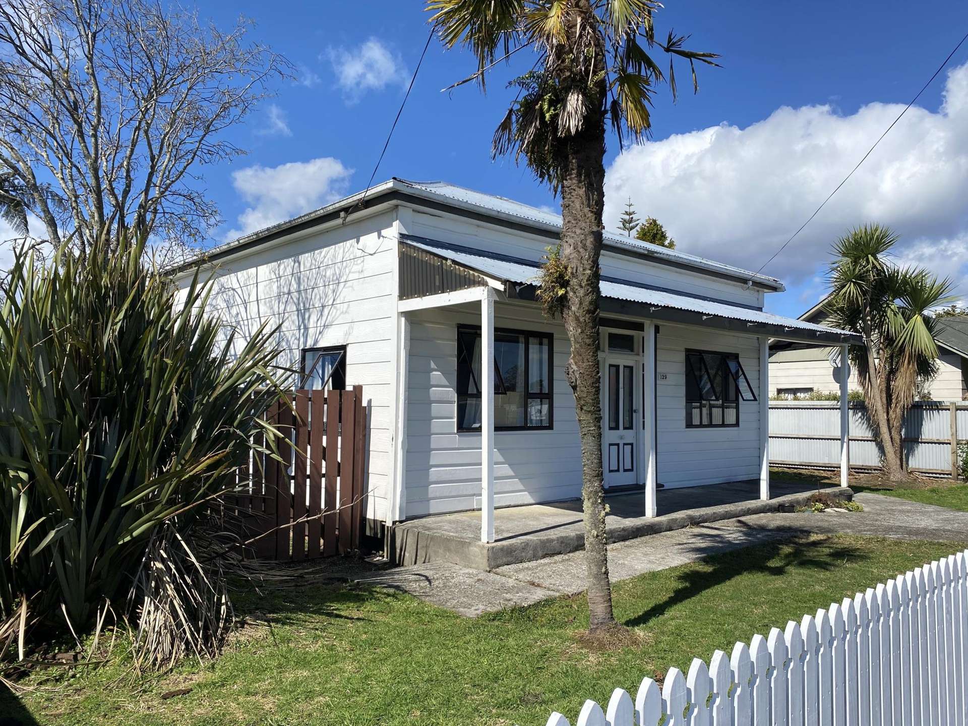 129 Queen Street Westport_0