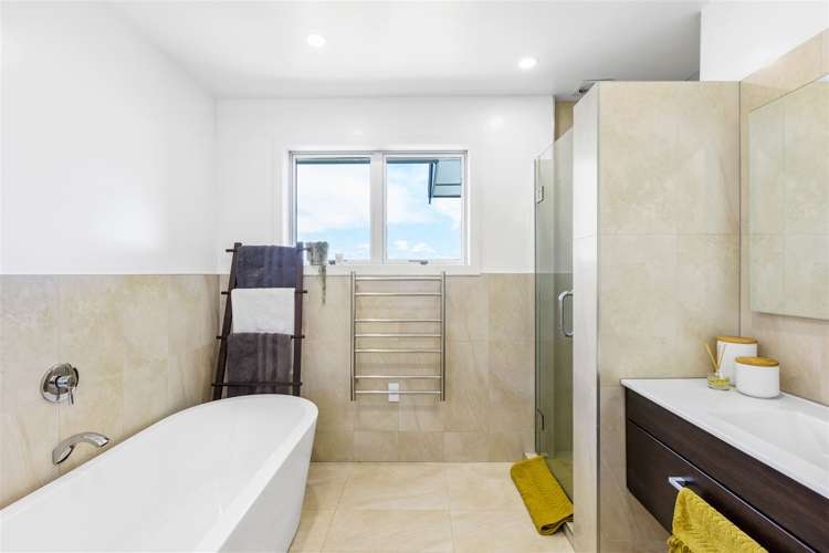 1100a Whangaparaoa Road Tindalls Beach_12