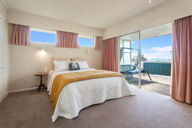 2 Wakeling Avenue Te Atatu South_10