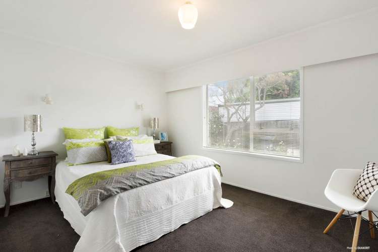 2/37 Eversleigh Road Belmont_11