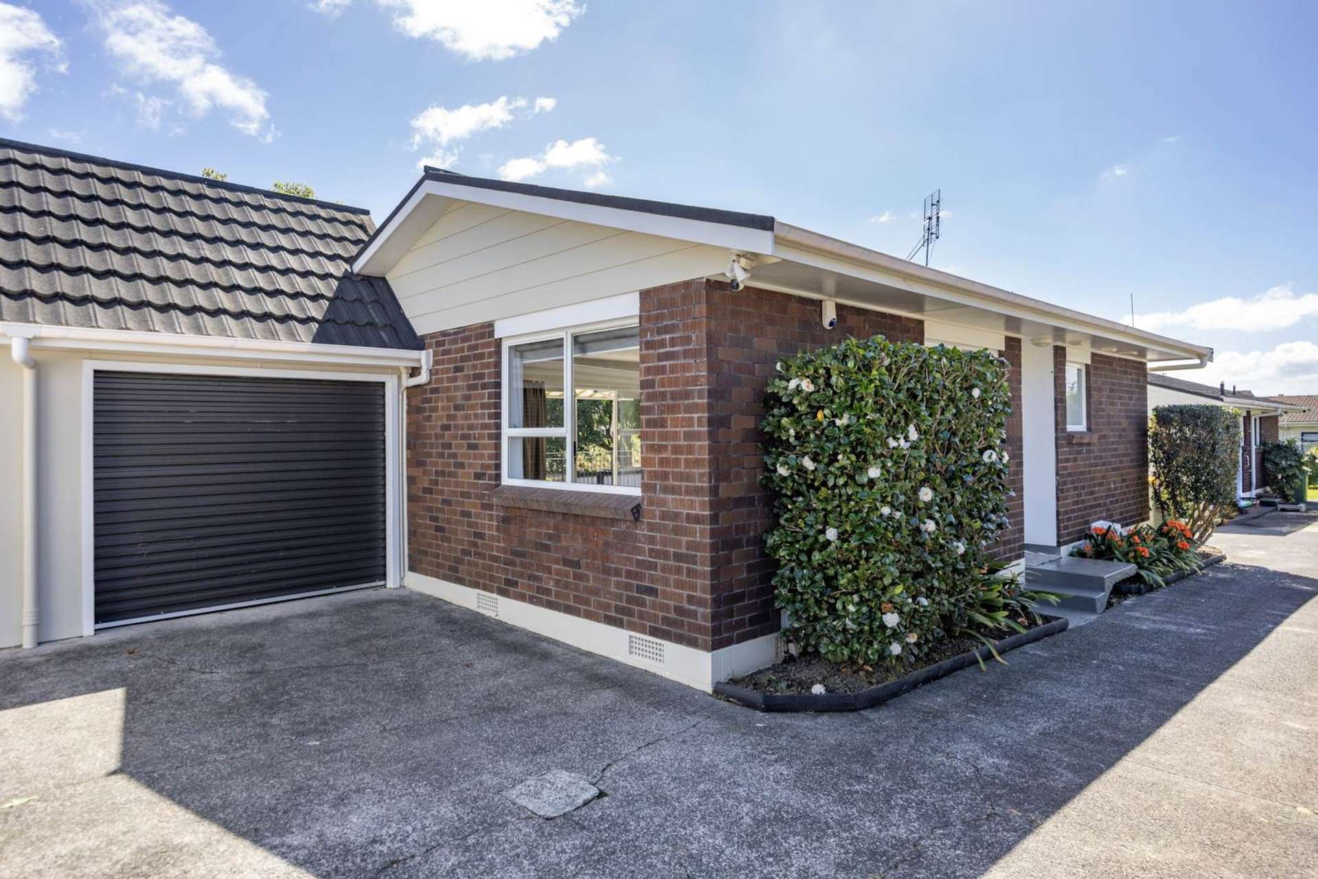 2/12 Parker Avenue New Lynn_0