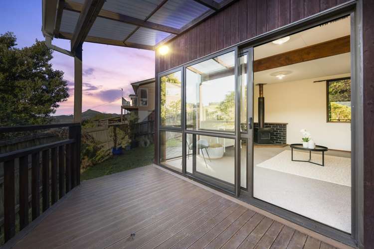 11 Delphic Street Sawyers Bay_14