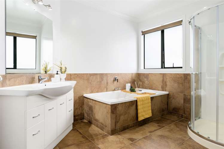 3 Sarah Court Rototuna North_21