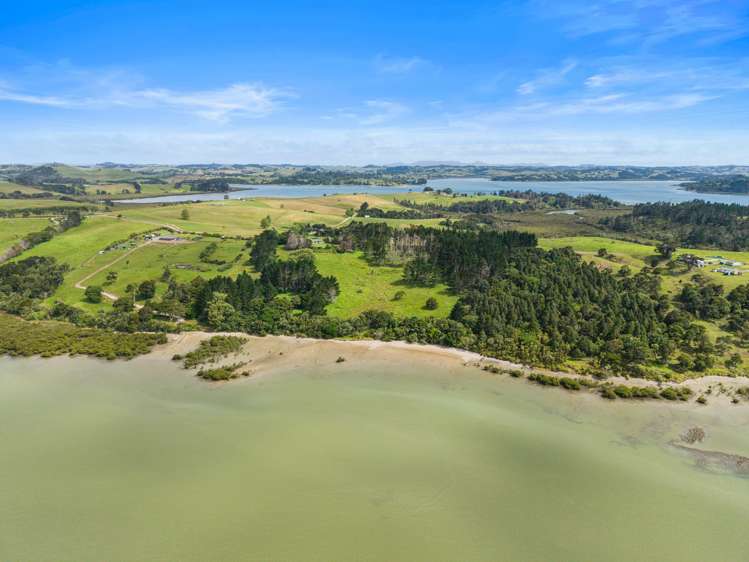 46 Karakanui Road Matakohe_28
