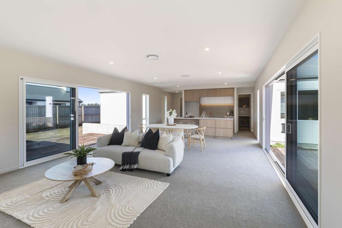 143 Silver Peaks Drive_2