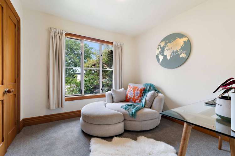 764 Courtenay Road Charing Cross_22