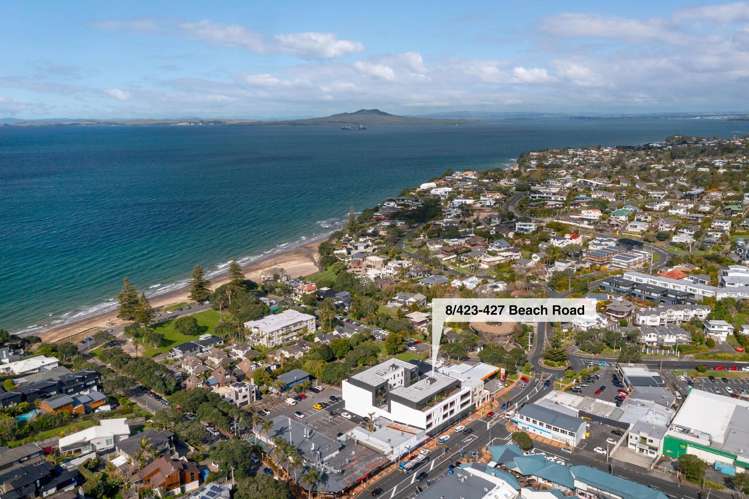 8/423-427 Beach Road Mairangi Bay_17