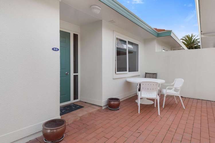 53/111 Santa Monica Drive Papamoa_13