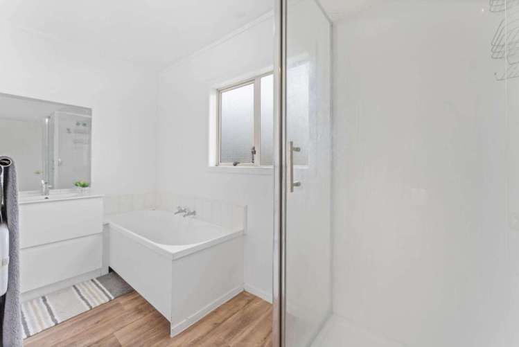2/11 Marr Road Manurewa_9