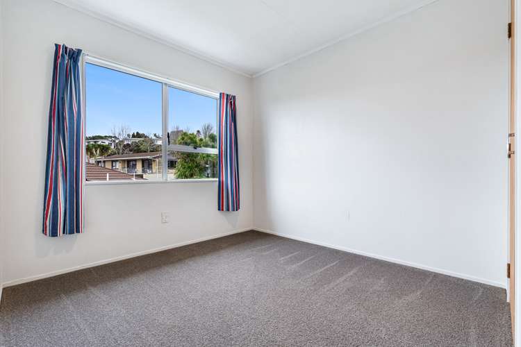 5 Eureka Place Parahaki_13
