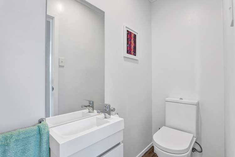 57 Queens Road Glen Avon_21