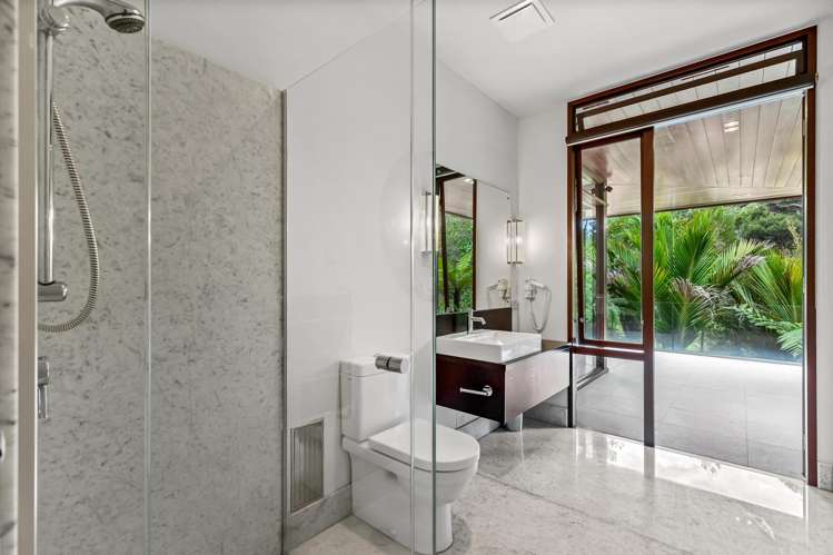 20 Oscar Road Greenhithe_26