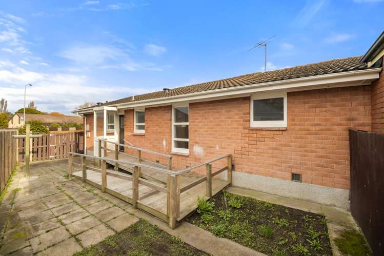 49 Charnwood Crescent Bishopdale_16