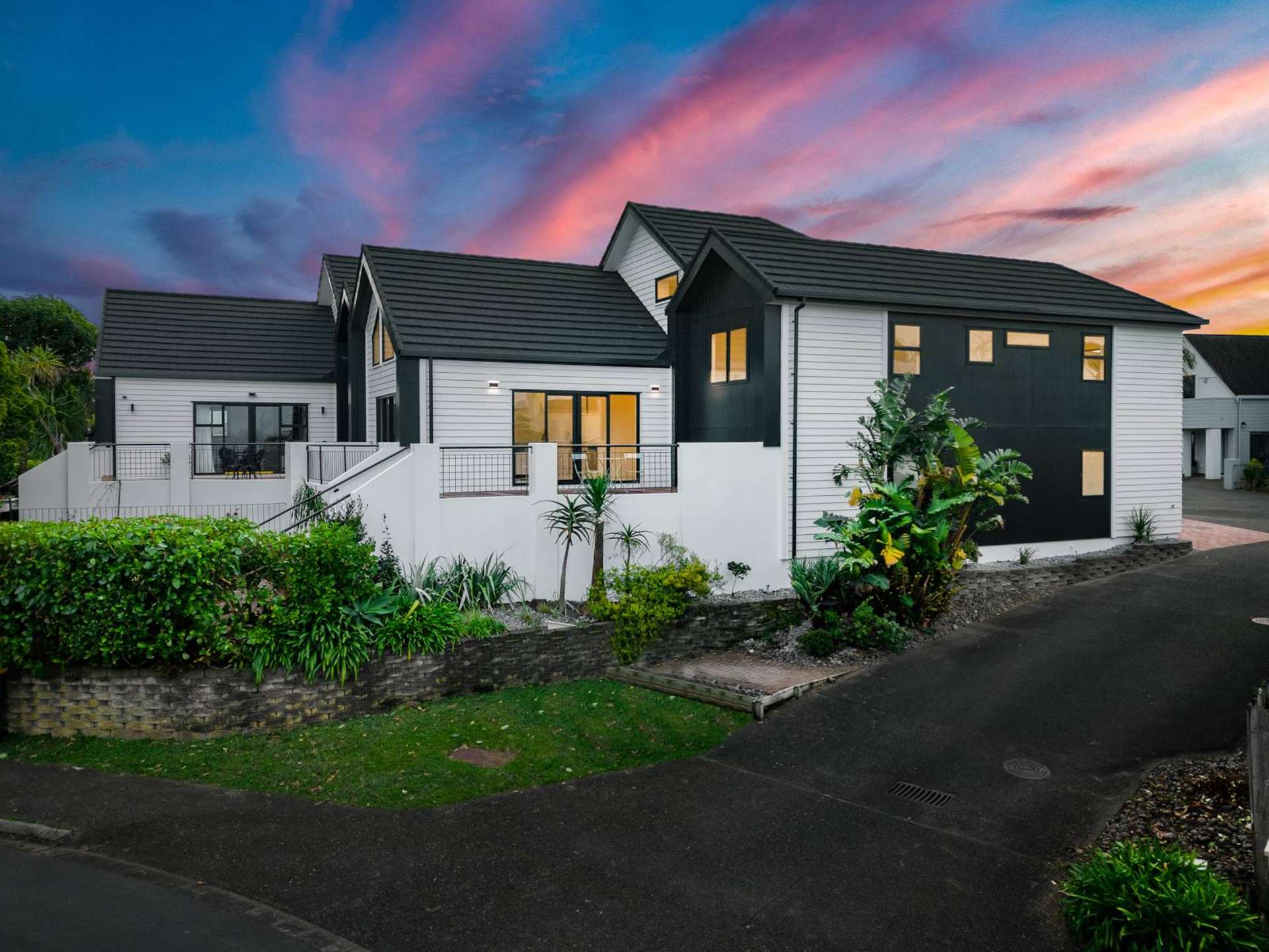 16A St Jerome Avenue Te Atatu Peninsula_0