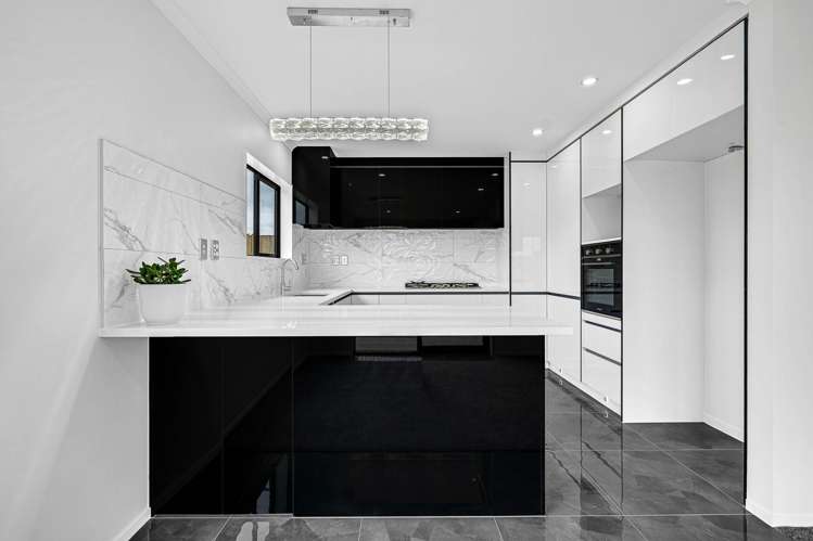 16 Henwood Road_3