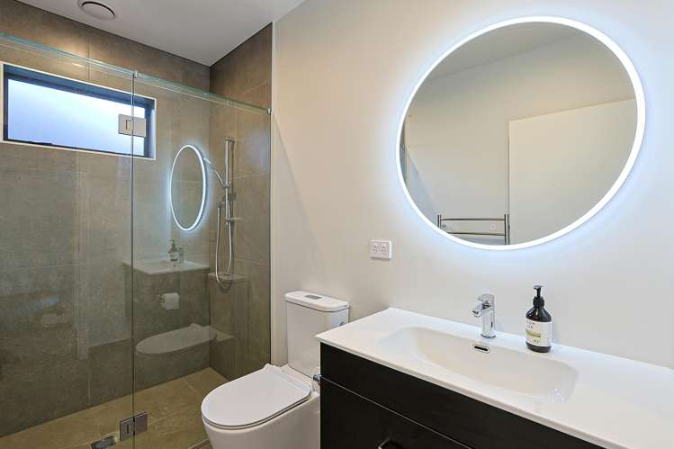 16 Cassin Place Taradale_12
