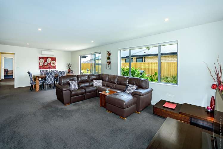 37 Eastfield Drive Lincoln_10