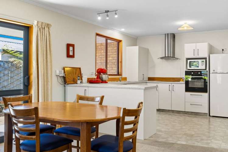 19 Captains Close Waikawa_6