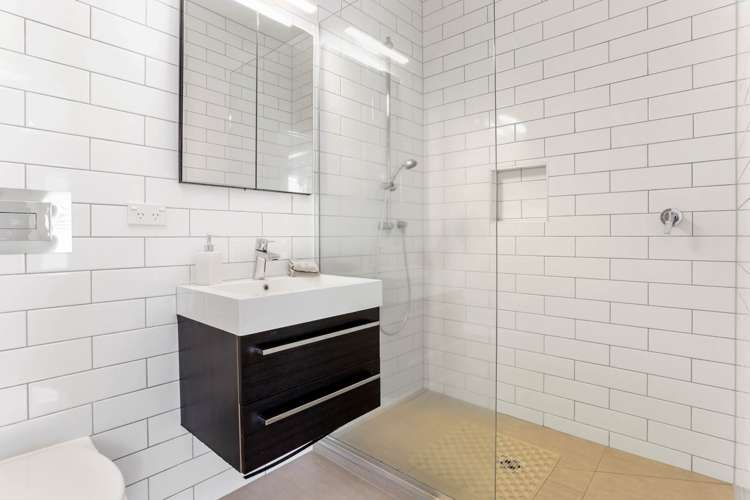 32 Milton Road Mount Eden_11