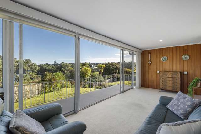 5 Churchill Road Murrays Bay_4