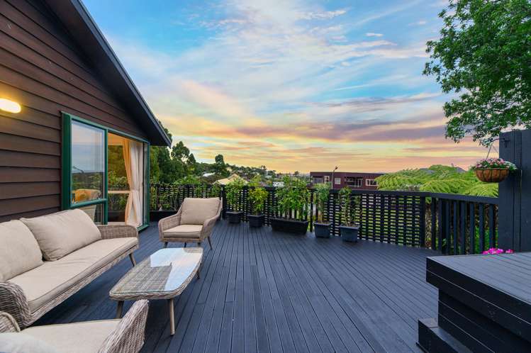 92 Hadfield Street Beach Haven_11