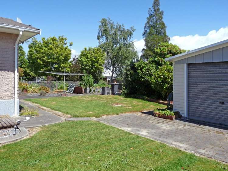 12 Reeves Street Stoke_17